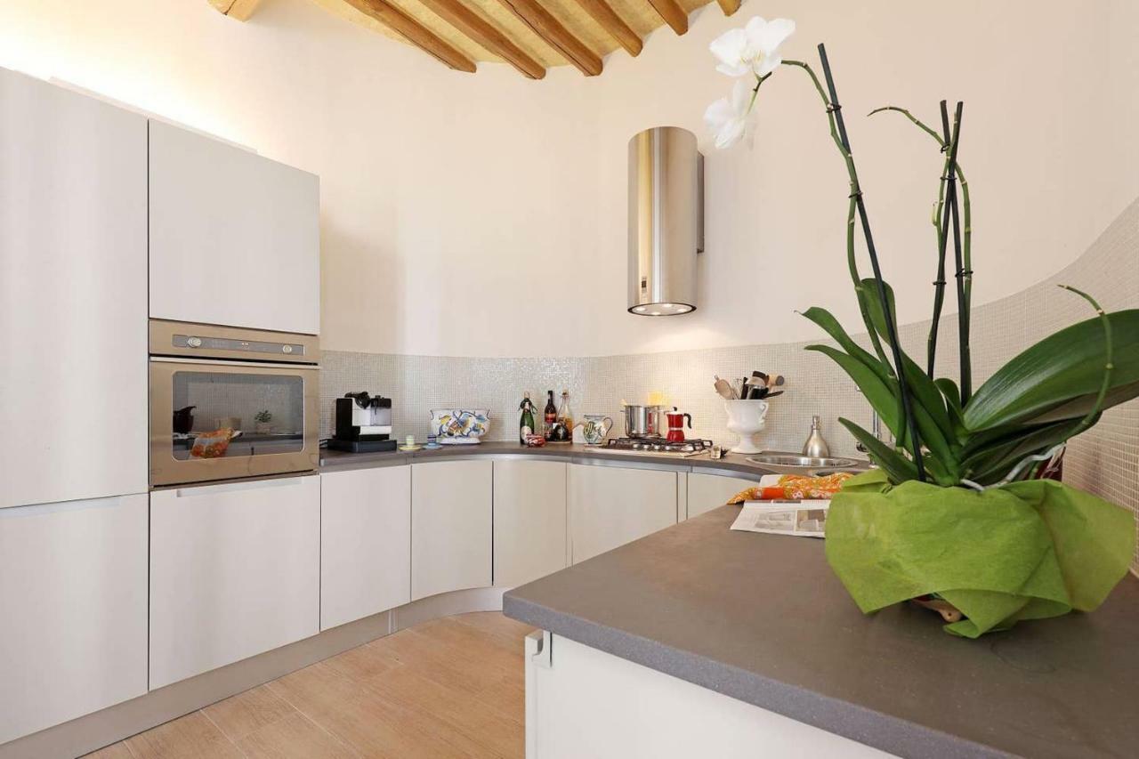 Luxury House Colosseo Roma Esterno foto